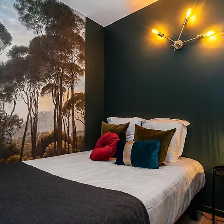 Onloc - Le Romantique Proche Centre - Parking Apartment