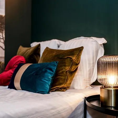 Onloc - Le Romantique Proche Centre - Parking Appartement Pau