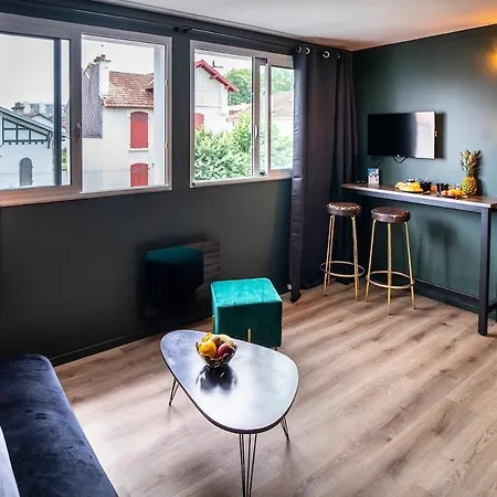 Onloc - Le Romantique Proche Centre - Parking