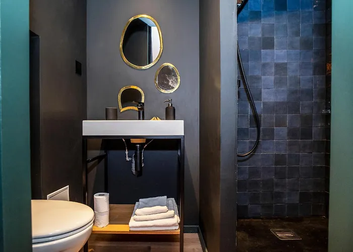 Onloc - Le Romantique Proche Centre - Parking Apartment *