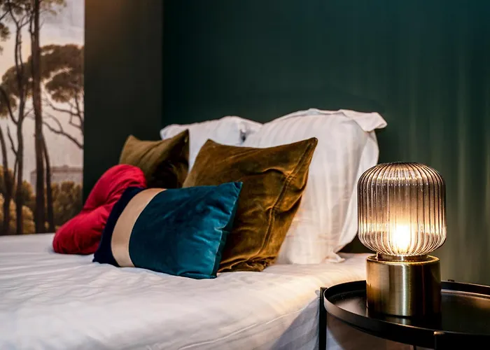 Onloc - Le Romantique Proche Centre - Parking Apartment Pau